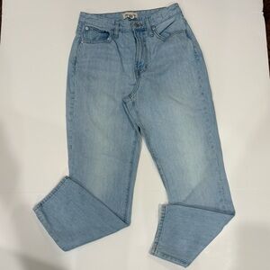 Madewell Curvy Perfect Vintage Jean 26 Light Wash High-Rise Straight Jeans